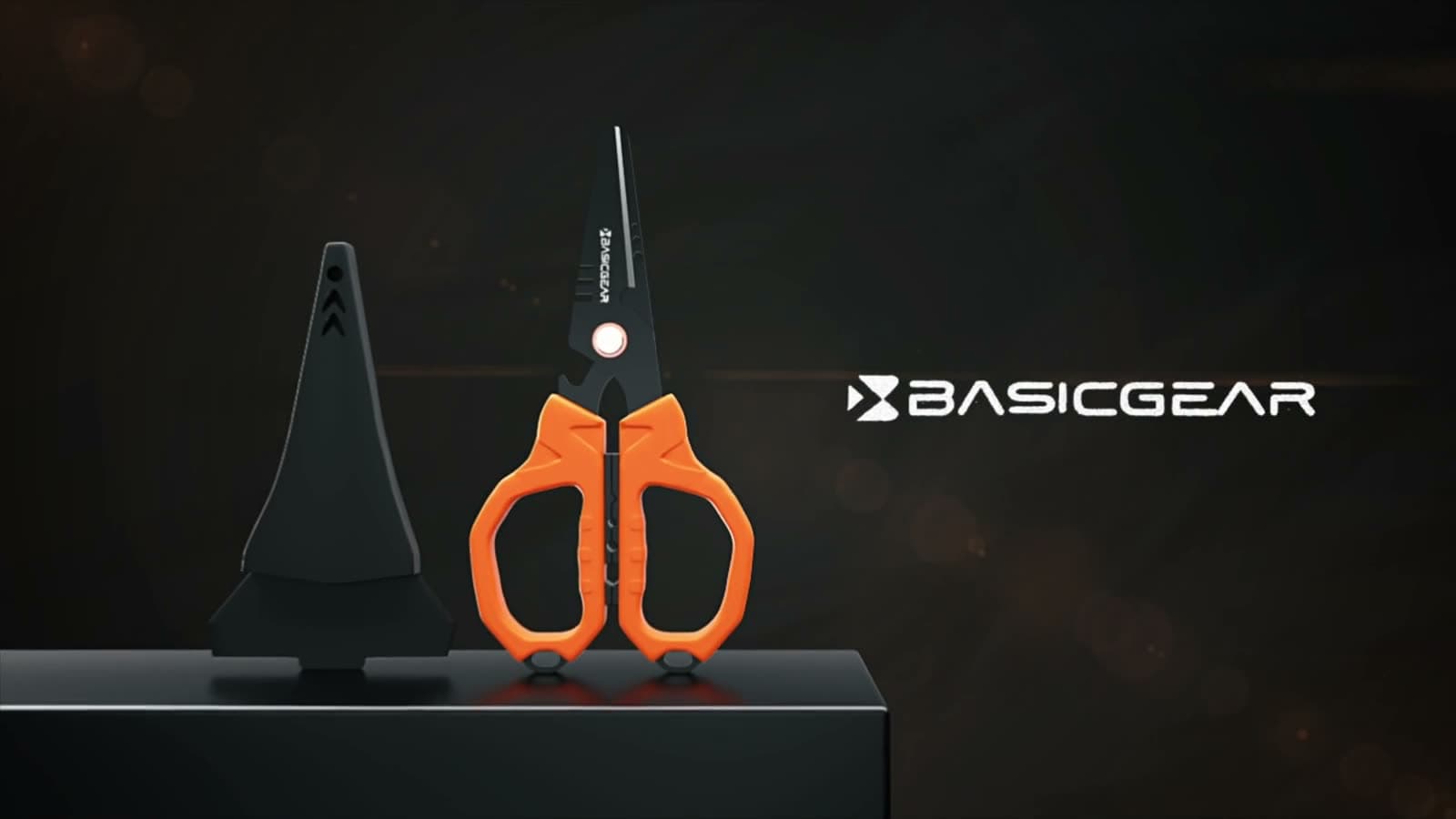 Multi-Tool Scissors — 3D Product Film
