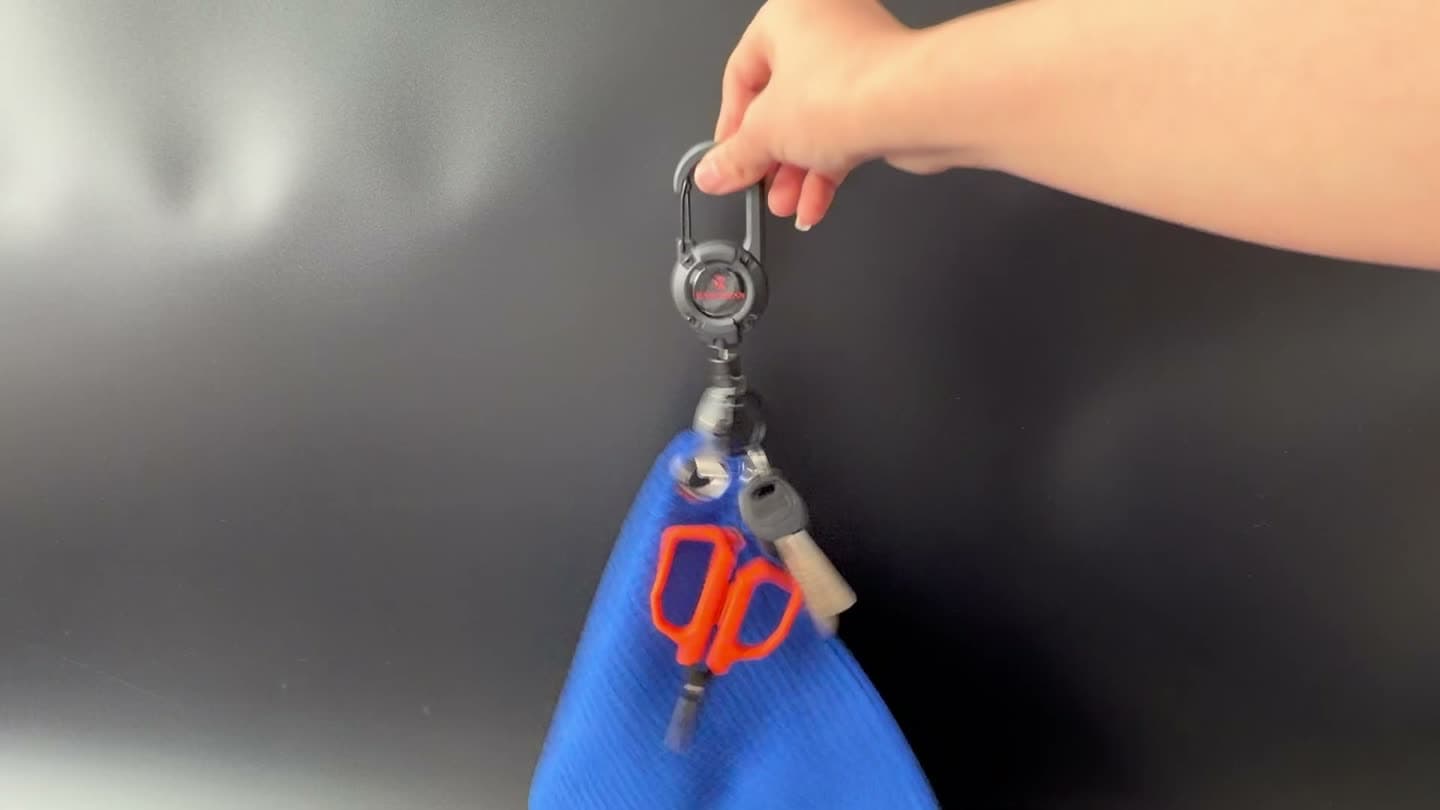 BasicGear Zinger Keychains — Product Demo